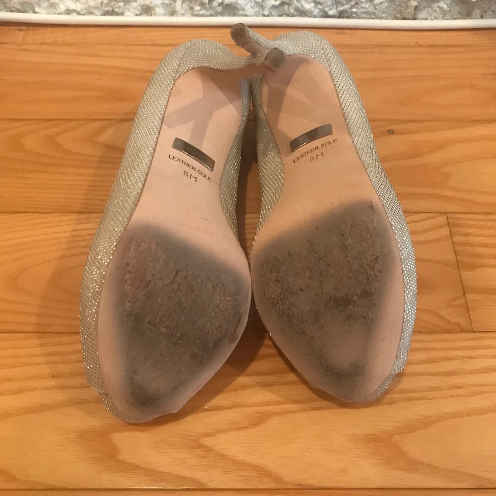 Badgley Mischka Drama Plummet Pumps - Picture 5 of 5